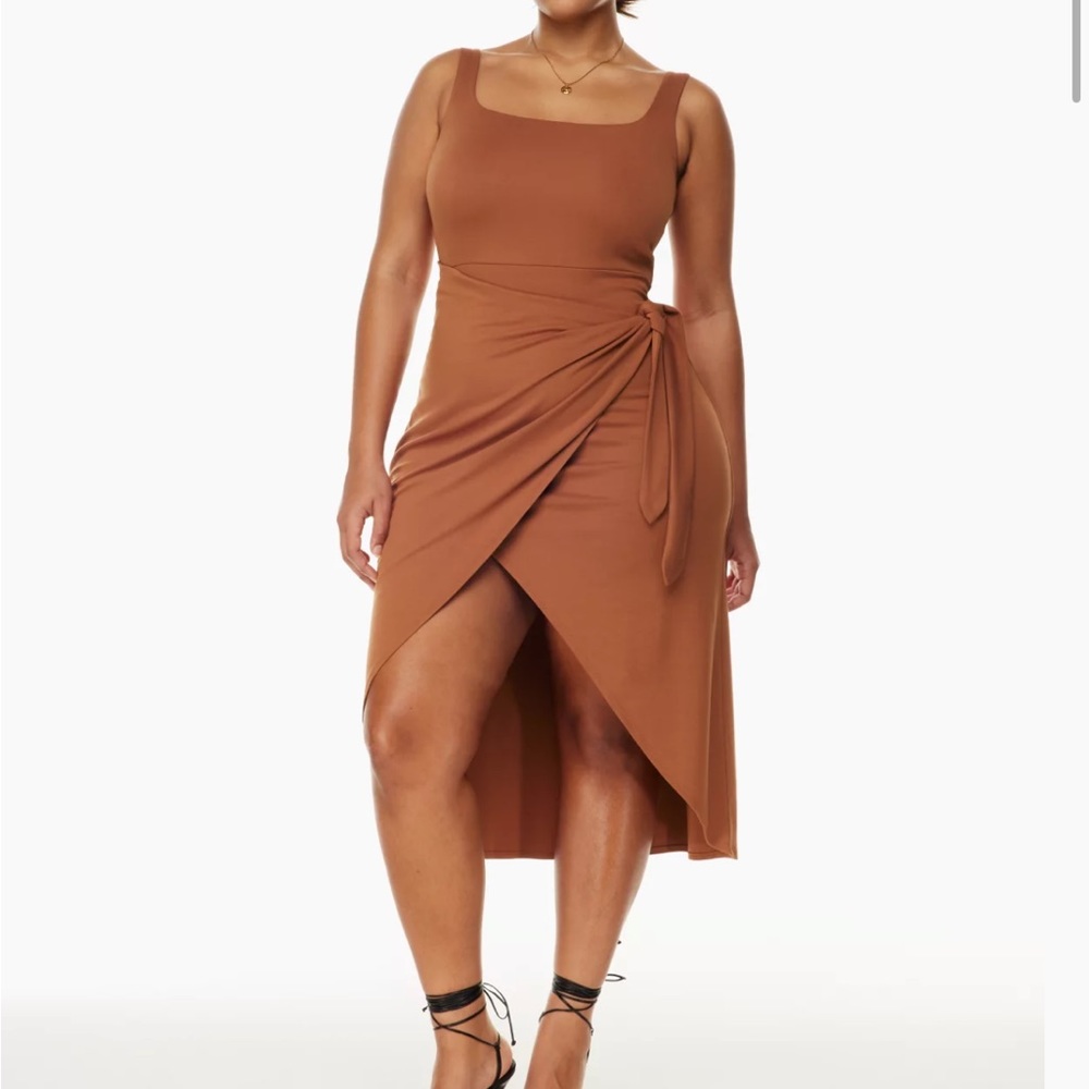 Wilfred Saturn Midi Dress aritzia